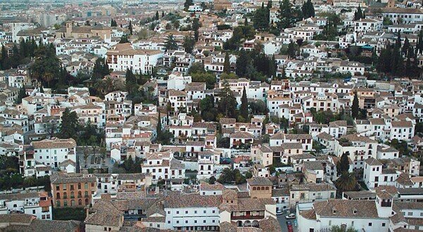 En Granada hacen descuentos a usuarios en sus recibos de agua potable