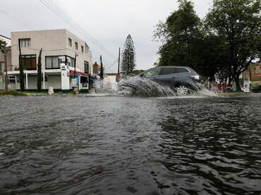 ZMG vulnerable en temporada de lluvias; aumentan focos de alertar por inundación